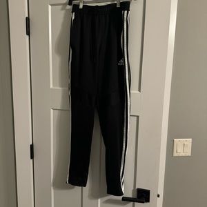 Adidas men’s small black pants.